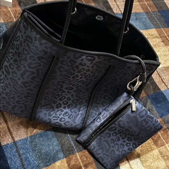 Julia Rose Handbags - Navy Leopard Print Tote Bag with Matching Pouch